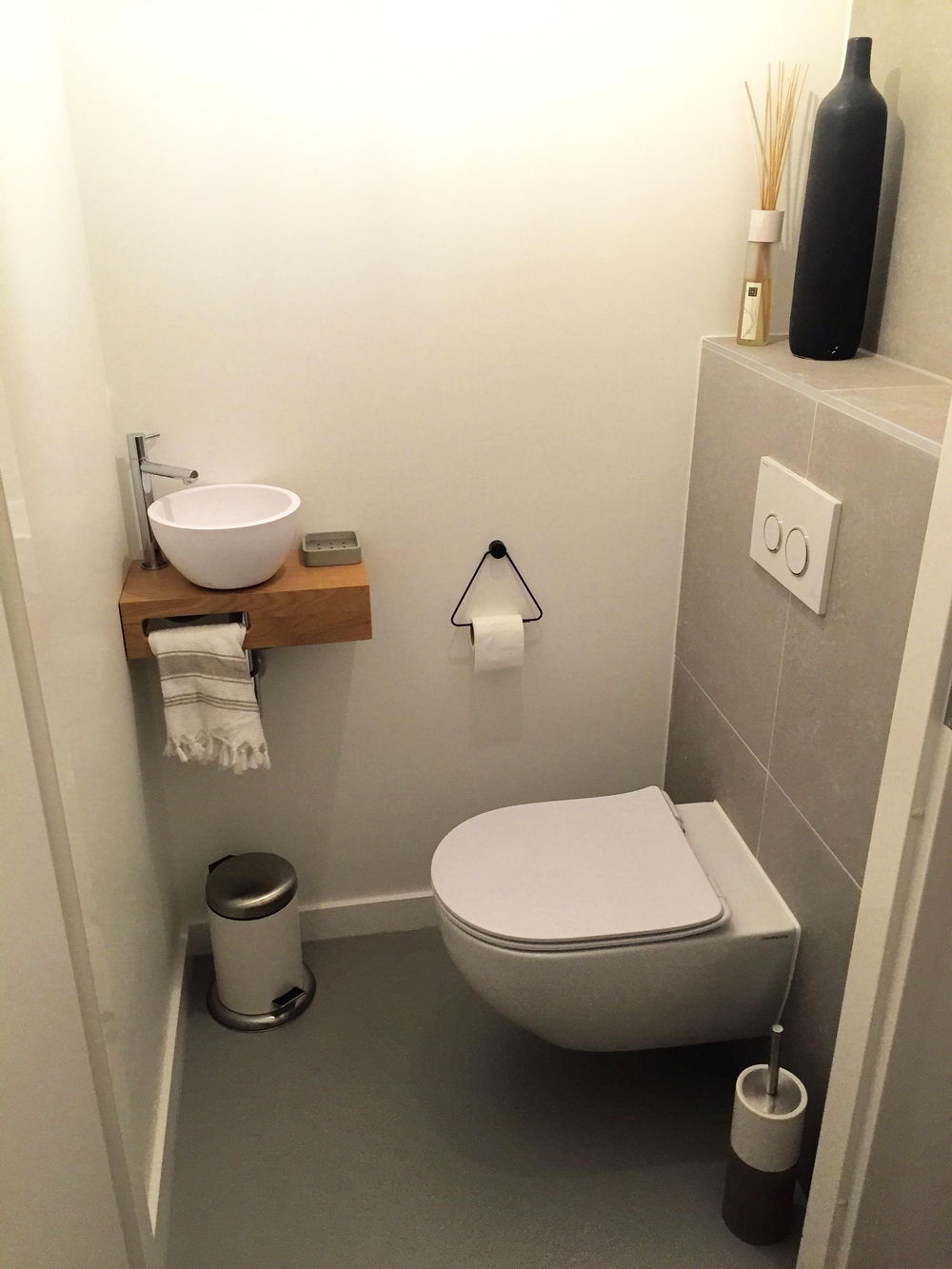 Small WC Room - Narrow Toilets Can Get Your Job Done Easier in Small