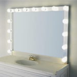 Mirror with Light Bulbs Ideas